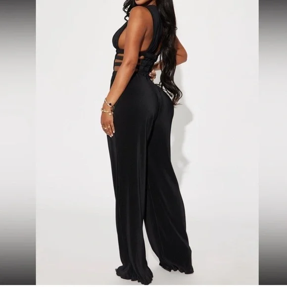 Jumpsuit - Picture 4 of 4